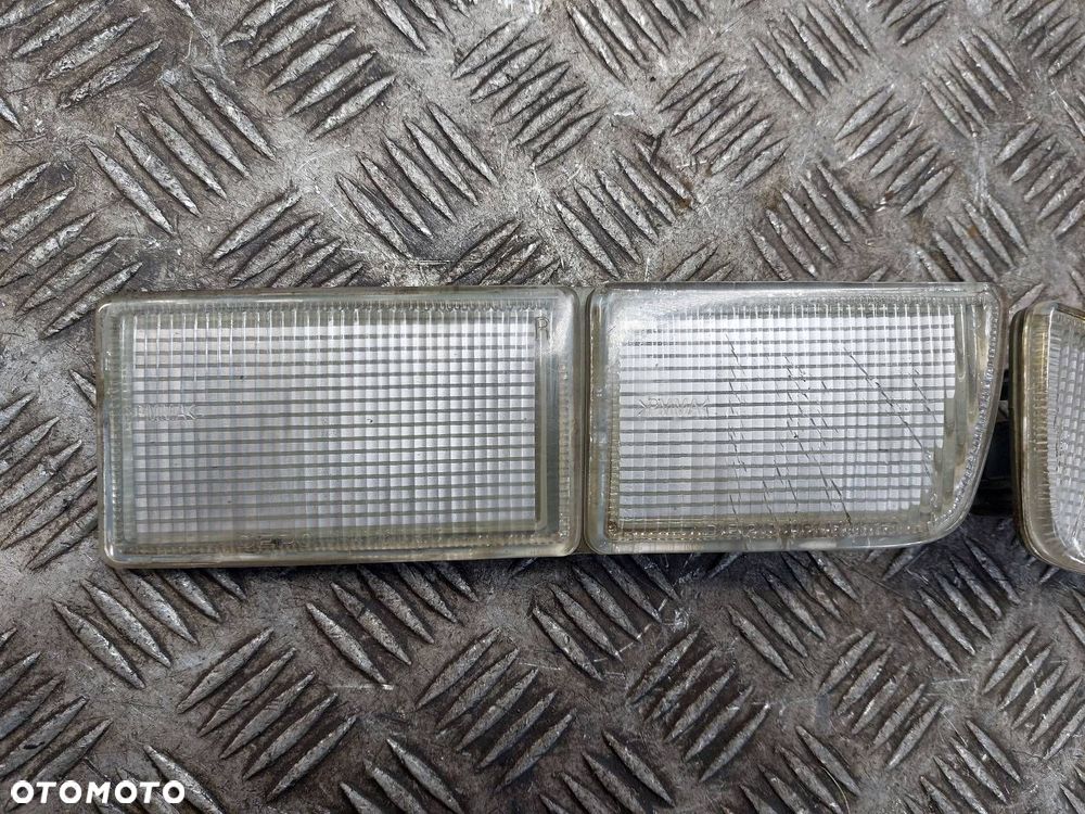 ODBLASK LEWY PRZÓD + PRAWY PRZÓD ZDERZAKA VOLKSWAGEN GOLF III - 2