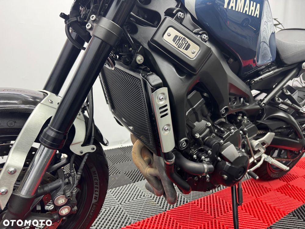 Yamaha XSR - 17