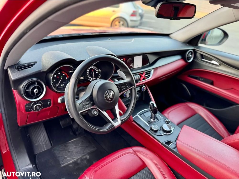 Alfa Romeo Stelvio 2.2 16V AT8-Q4 Executive - 13