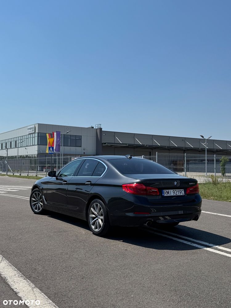BMW Seria 5 520d - 4