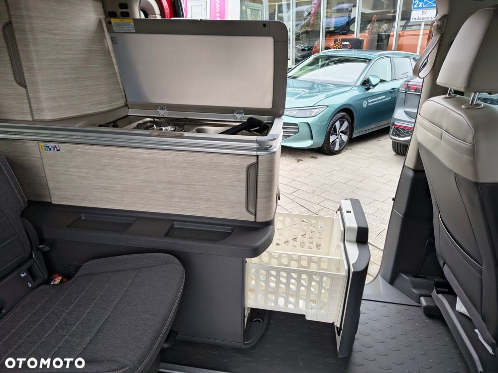 Volkswagen california Nowa California Ocean silnik: 2,0 l TDI SCR 150 KM / skrzynia biegów: 7-biegowa DSG rozstaw osi: 3124 mm - 10