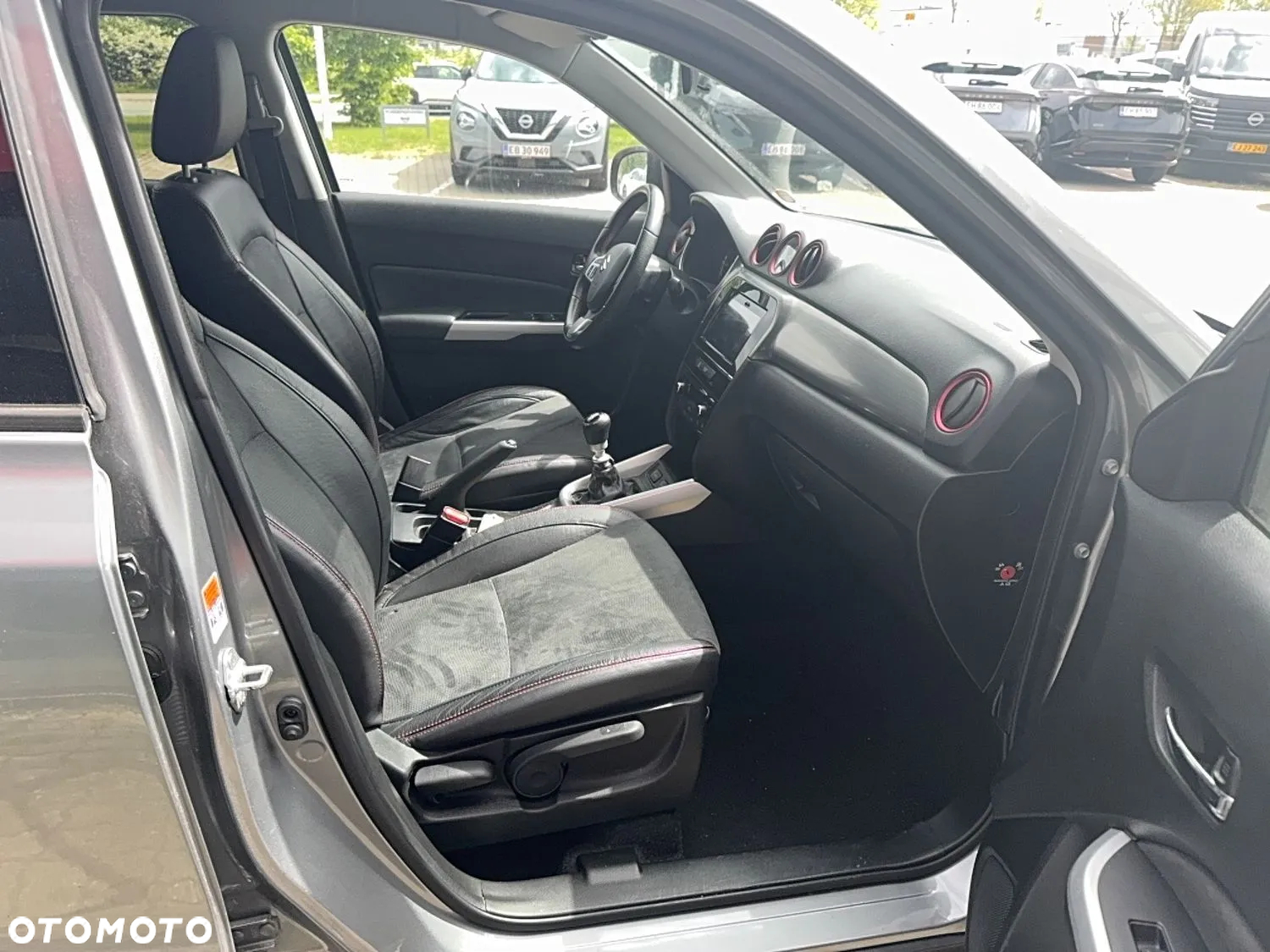 Suzuki Vitara 1.4 Boosterjet Elegance 2WD - 17