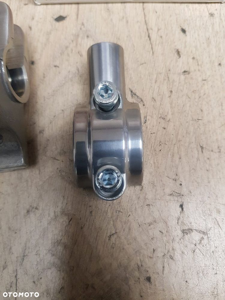 Pompa hamulca uchwyt Suzuki VS600 VS750 VS800 Intruder LS650 59600-24B50 - 3