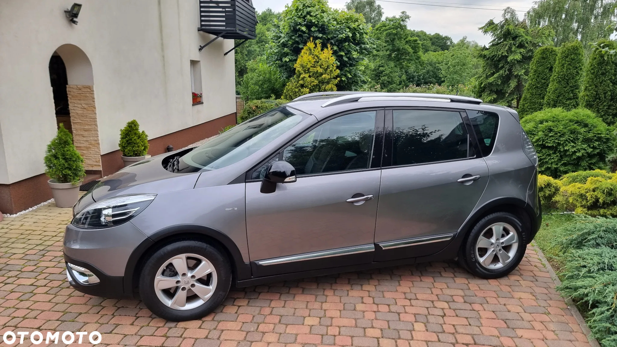 Renault Scenic Xmod 1.5 dCi Bose EDition - 15