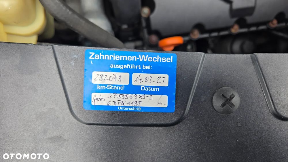 Volkswagen Transporter T5 TDI L1H2 - 32