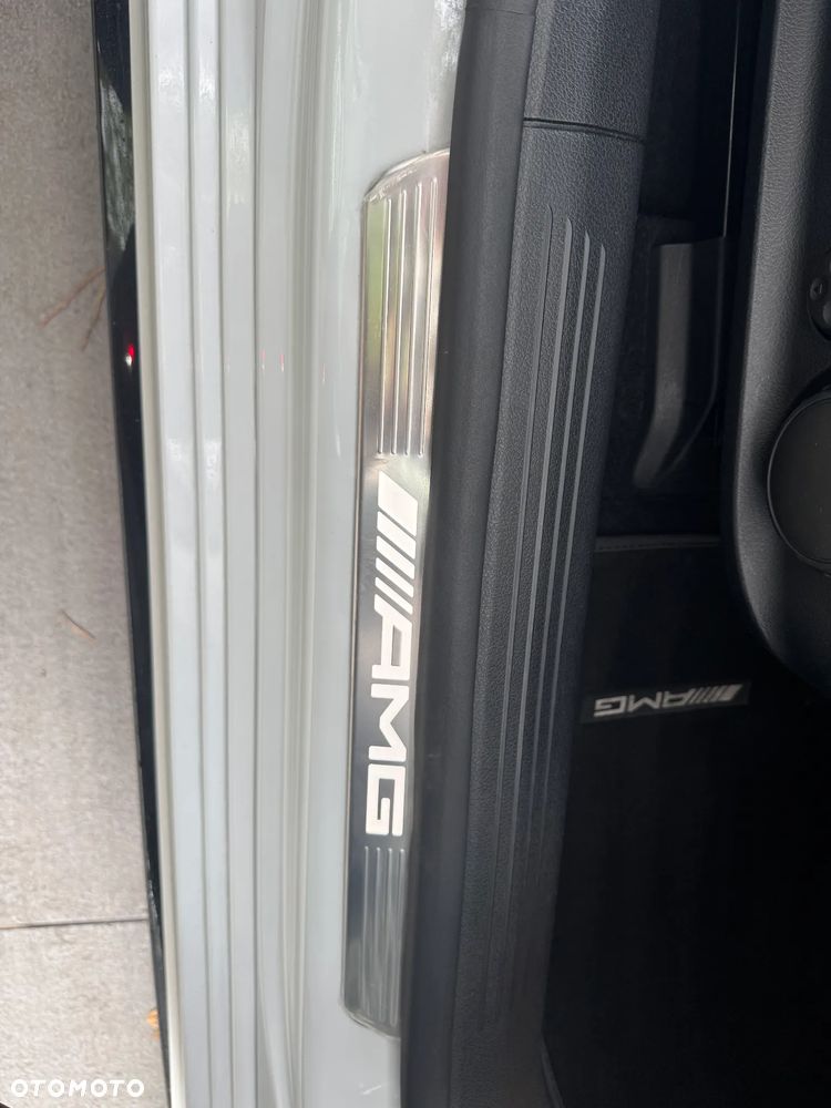 Mercedes-Benz Klasa A 35 AMG 4-Matic 8G-DCT - 26