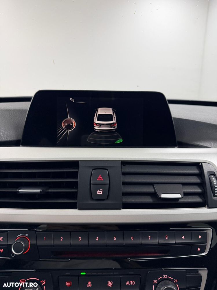 BMW Seria 3 318d Aut. Luxury Line - 19