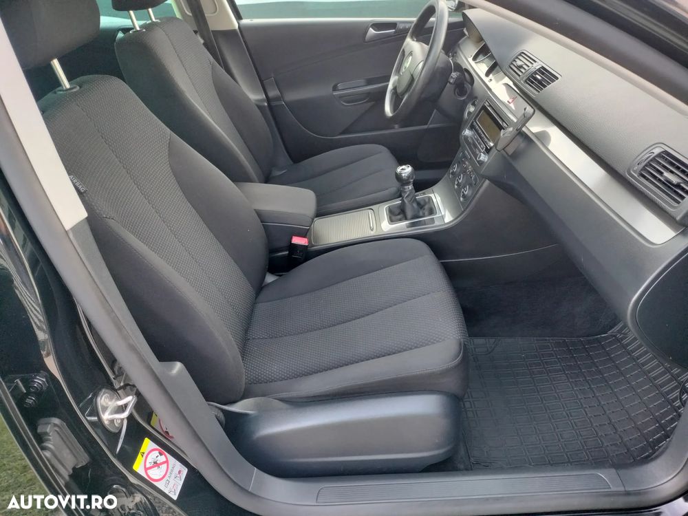 Volkswagen Passat - 7