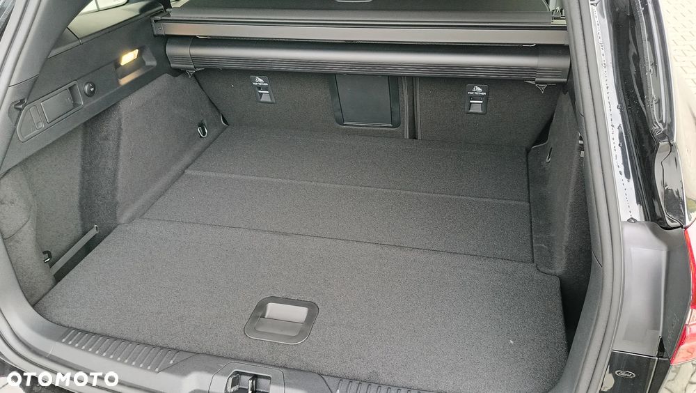 Ford Focus 1.0 EcoBoost mHEV ST-Line X - 18