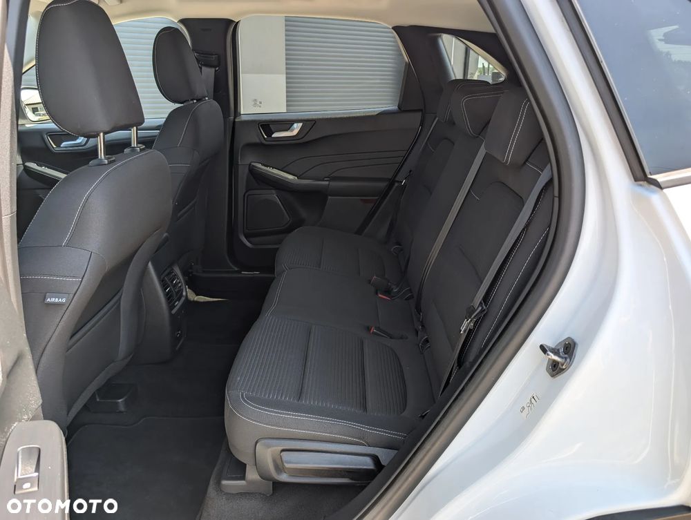 Ford Kuga 1.5 EcoBoost TITANIUM X - 37