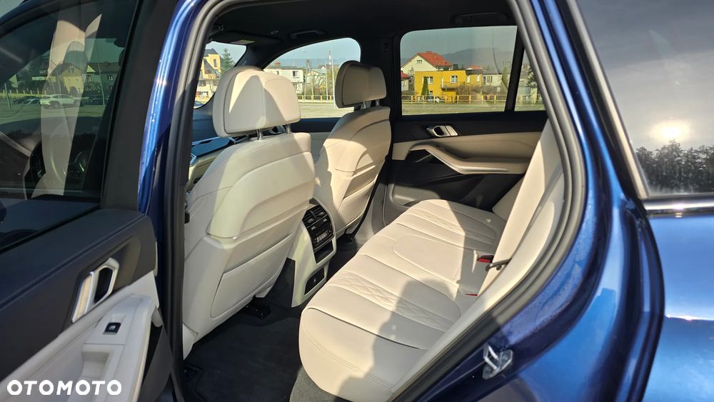BMW X5 xDrive30d - 7