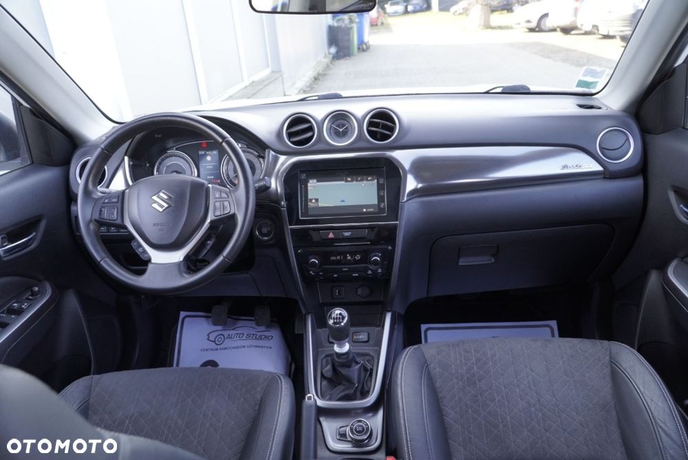 Suzuki Vitara 1.4 Boosterjet Premium 4WD - 5