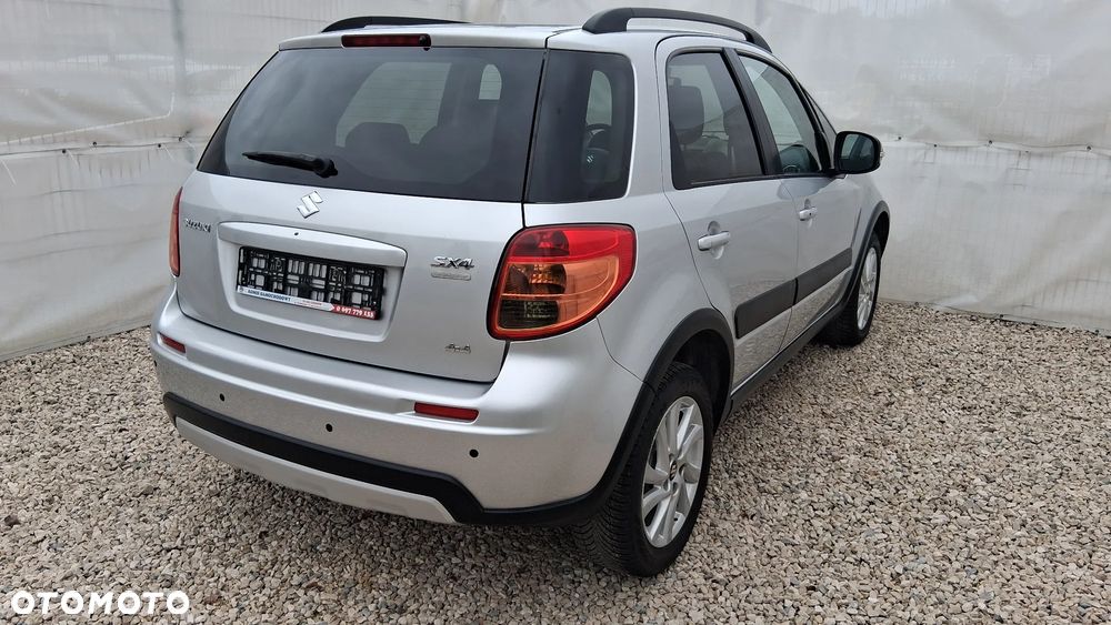 Suzuki SX4 1.6 VVT 4x4 Comfort - 4