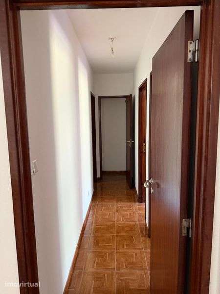 Apartamento T2 em Campolide - Grande imagem: 5/11