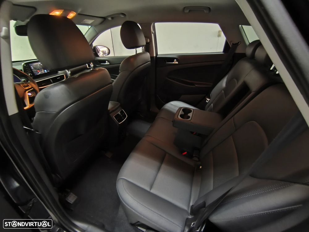 Hyundai Tucson 1.6 CRDi Premium+Pack Pele - 10