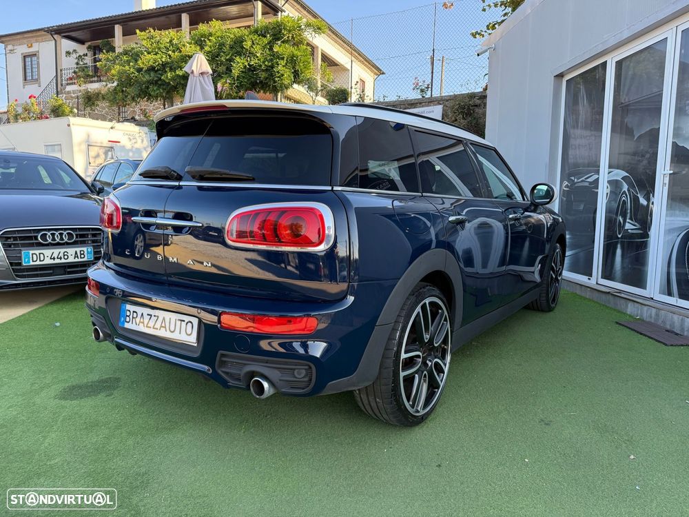 MINI Clubman Cooper SD ALL4 Auto Desportiva - 43