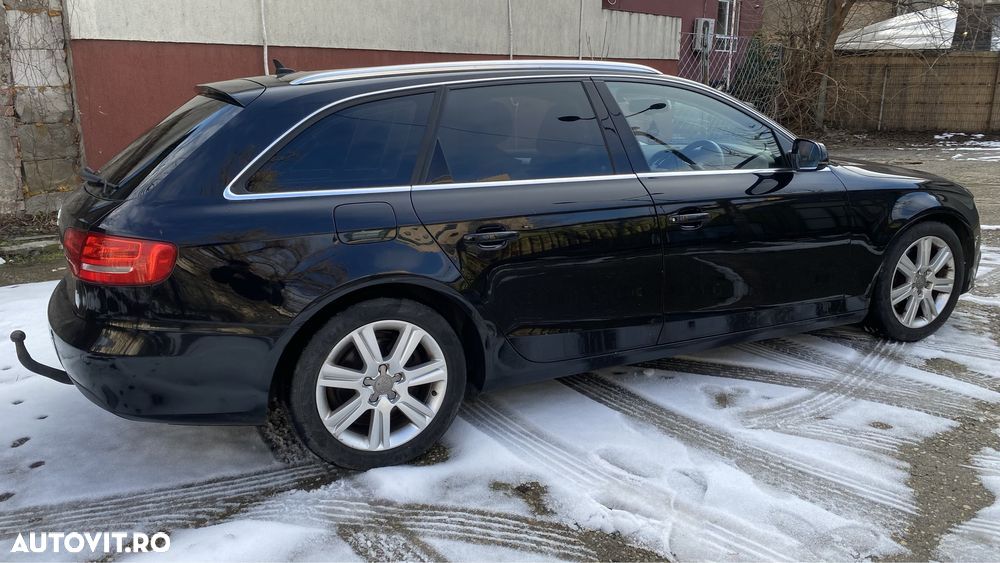 Dezmembrari/Dezmembrari Audi A4 B8 2.0 Tdi CJCB E5 2011  LY9B - 4