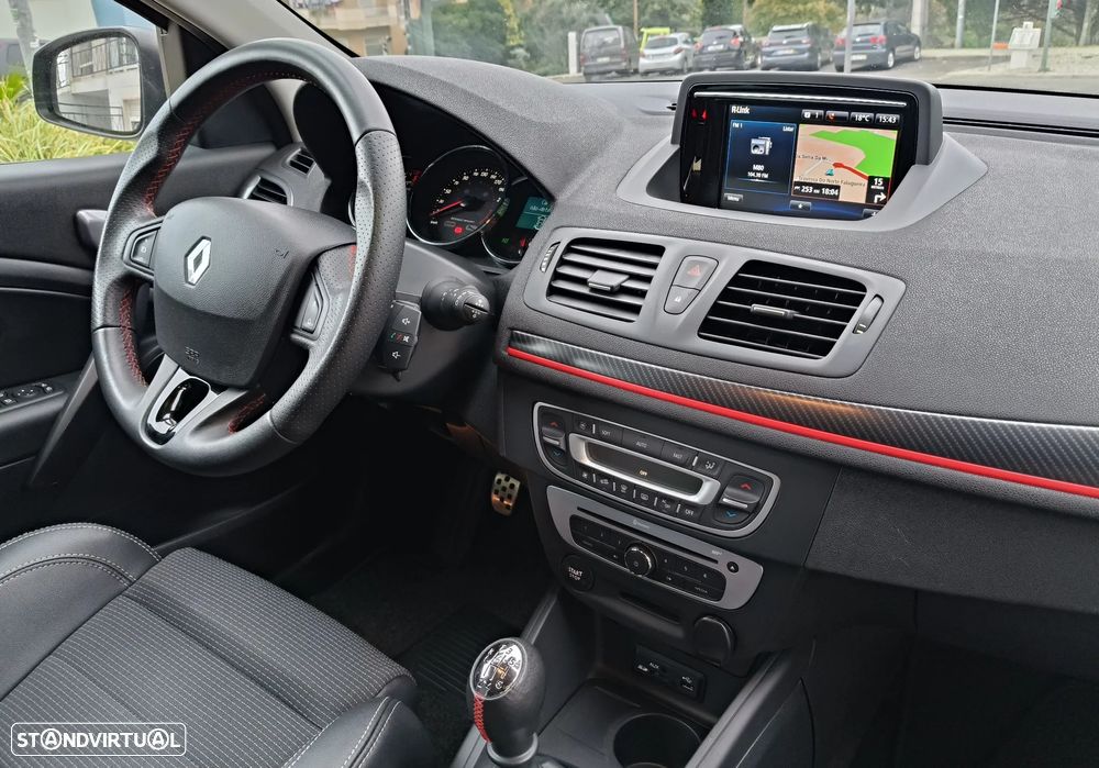 Renault Mégane Sport Tourer 1.5 dCi GT Line SS - 20