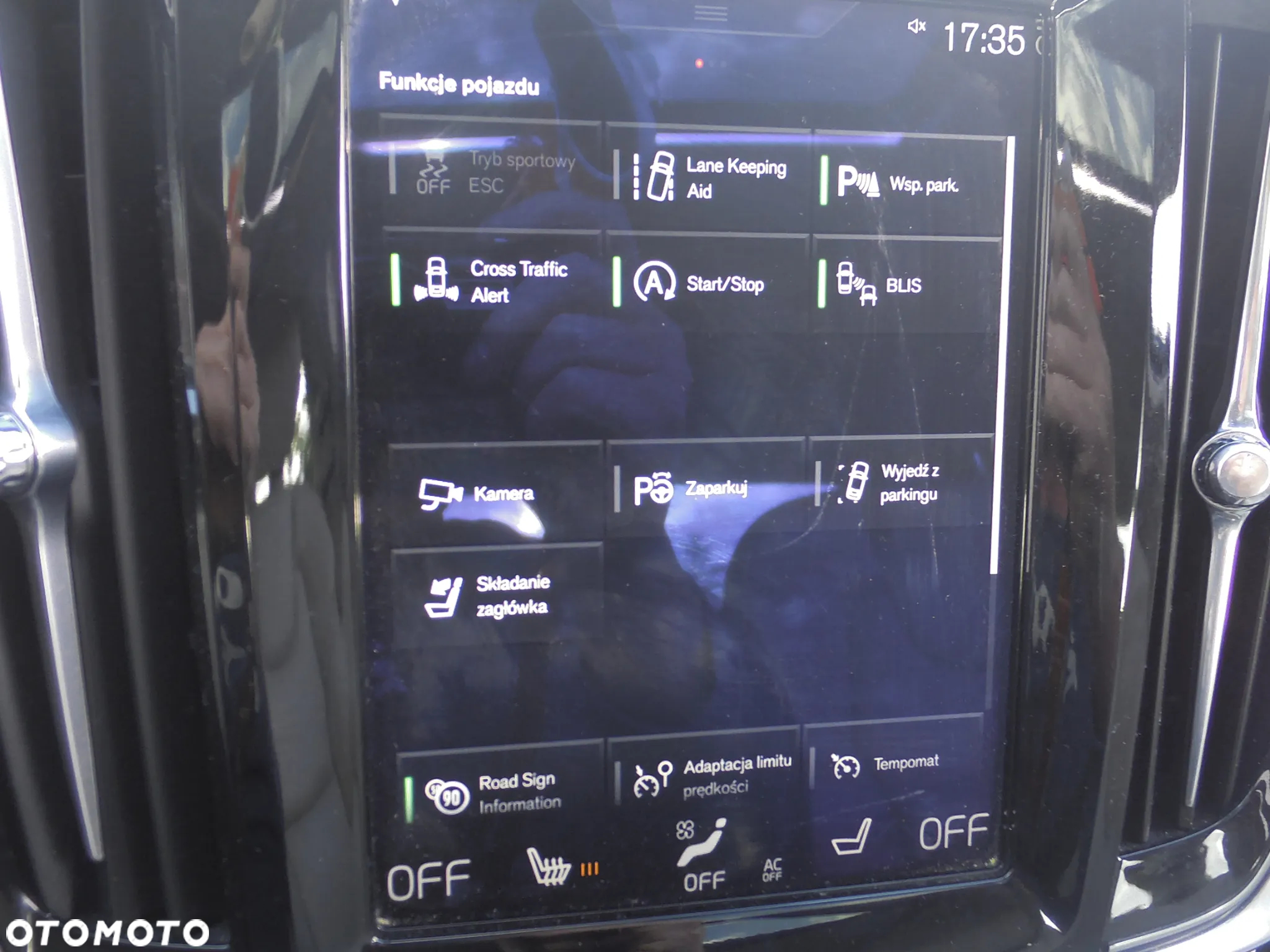 Volvo S90 D4 AWD Geartronic Inscription - 36