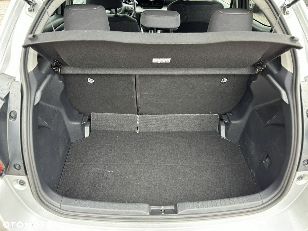 Toyota Yaris - 26