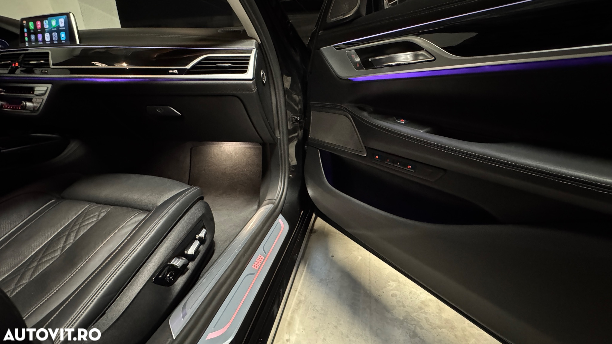 BMW Seria 7 745Le xDrive - 23