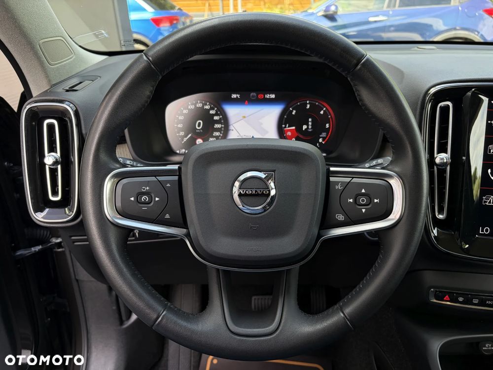 Volvo XC 40 D3 SCR Inscription - 22