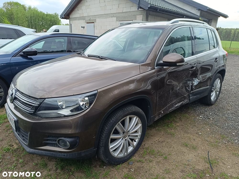 Volkswagen Tiguan 2.0 TDI DPF 4Motion BlueMotion Technology Exclusive - 5