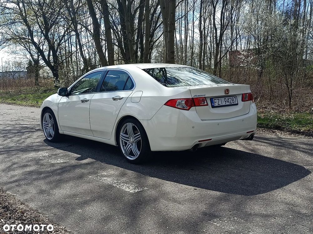 Honda Accord 2.4 Executive - 9
