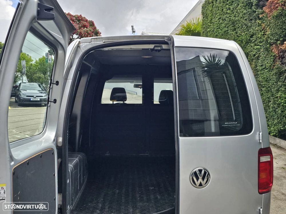 VW Caddy Maxi 2.0 TDI 102cv Furgão (IVA DEDUTÍVEL) - 9
