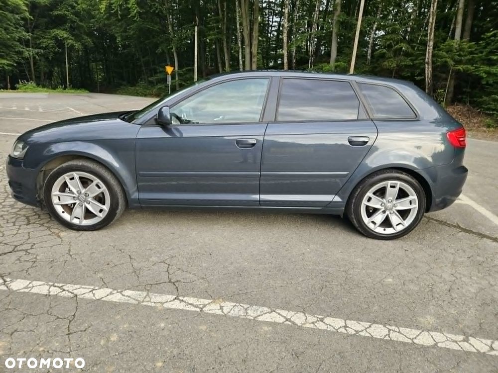 Audi A3 Sportback - 5