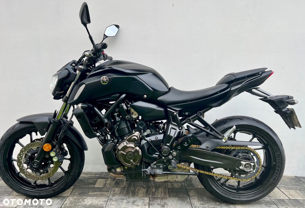 Yamaha MT - 1