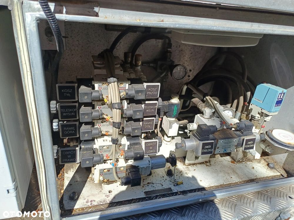 Iveco DAILY 35C11 - 11