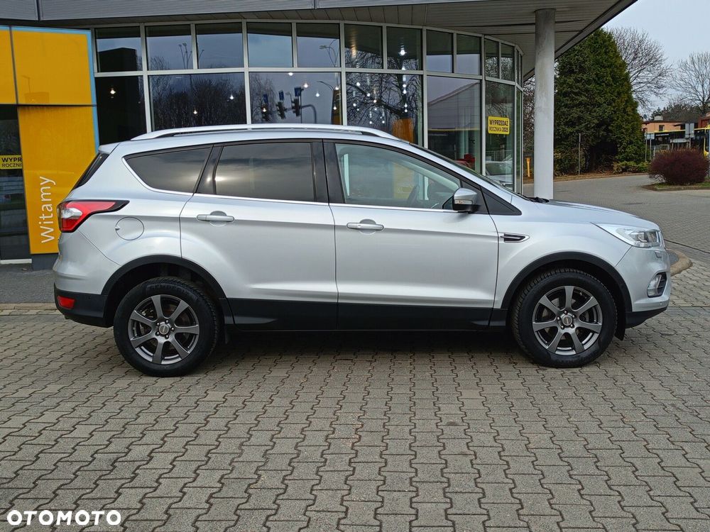 Ford Kuga 1.5 EcoBoost FWD Titanium - 5