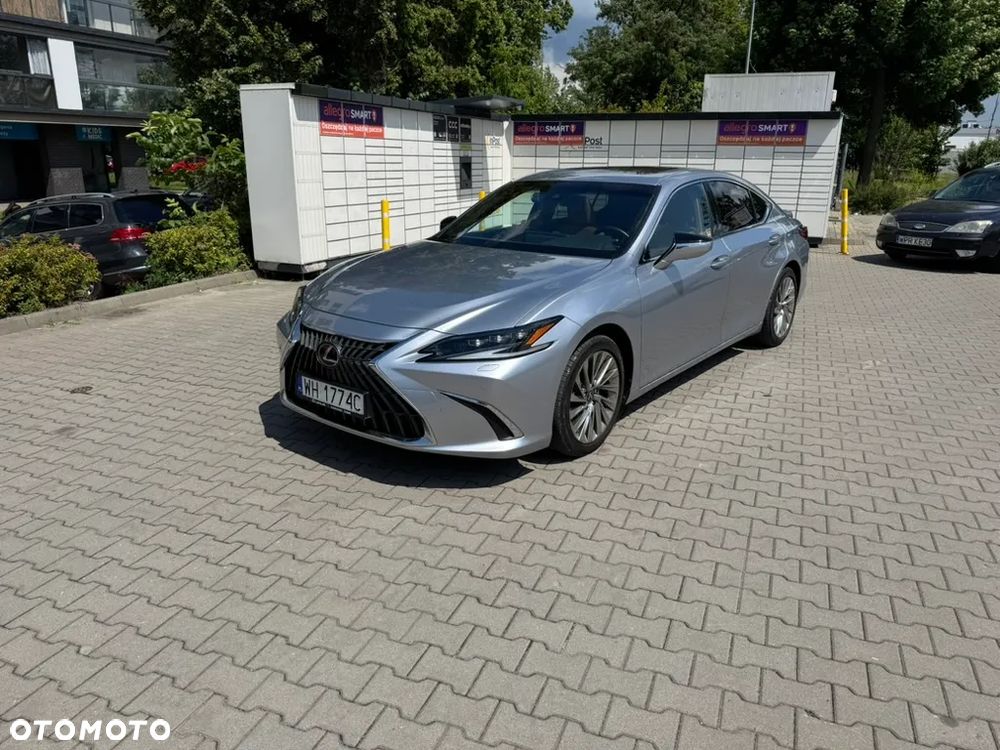 Lexus ES 300h Prestige - 5