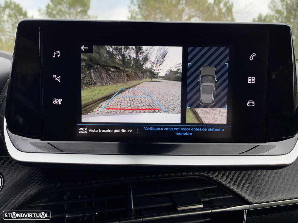 Peugeot 2008 PureTech 130 Allure Pack - 33