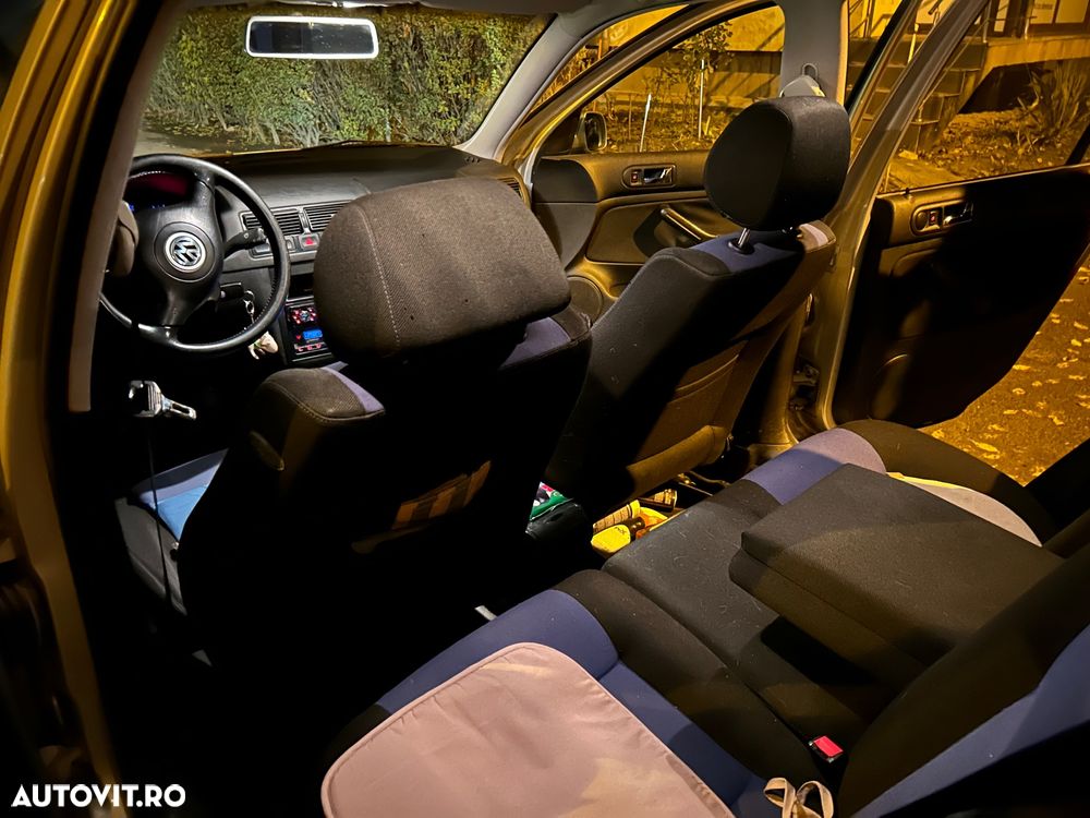 Volkswagen Golf 1.4 - 11