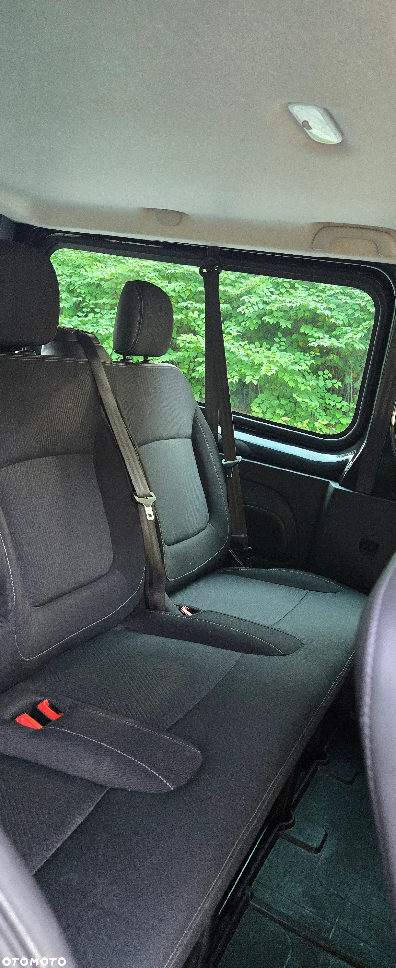 Renault Trafic Grand SpaceClass 2.0 dCi EDC - 17