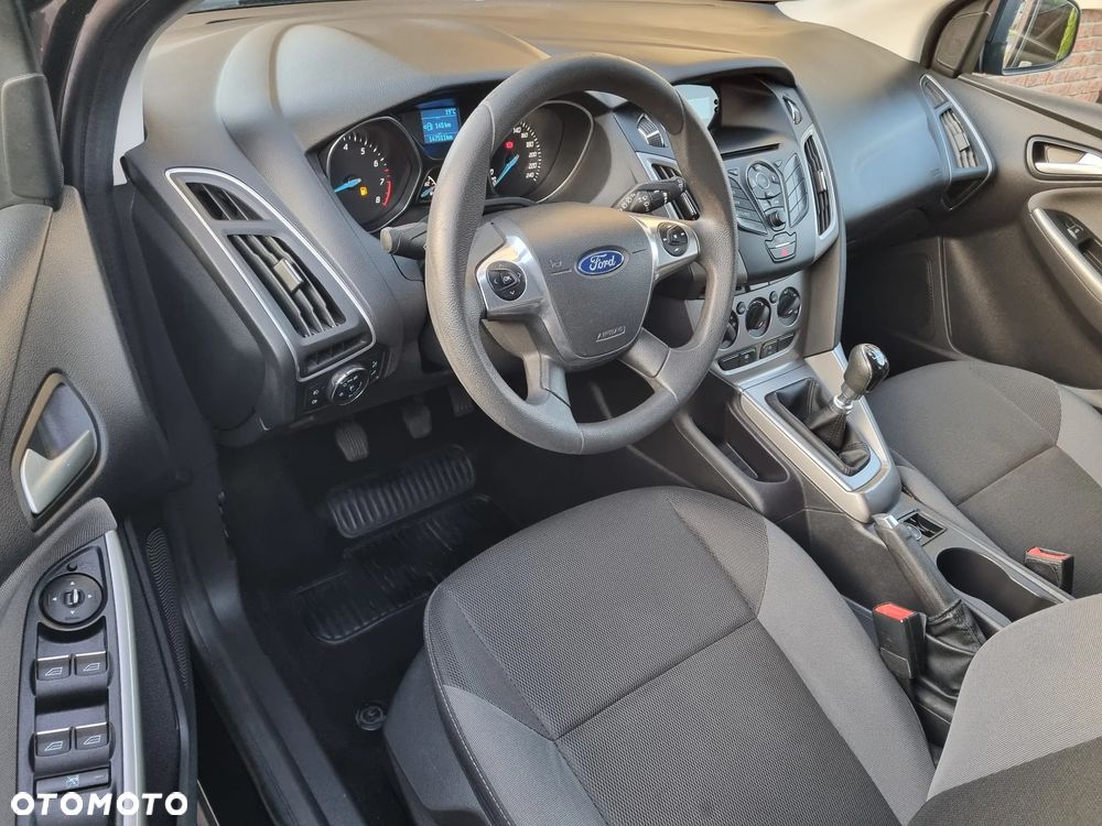 Ford Focus 1.0 EcoBoost Start-Stopp-System Business Edition - 11