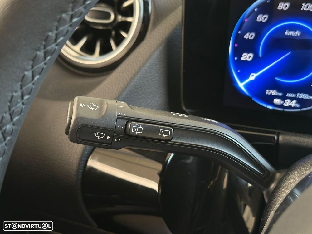 Mercedes-Benz EQA 250+ AMG Line - 18