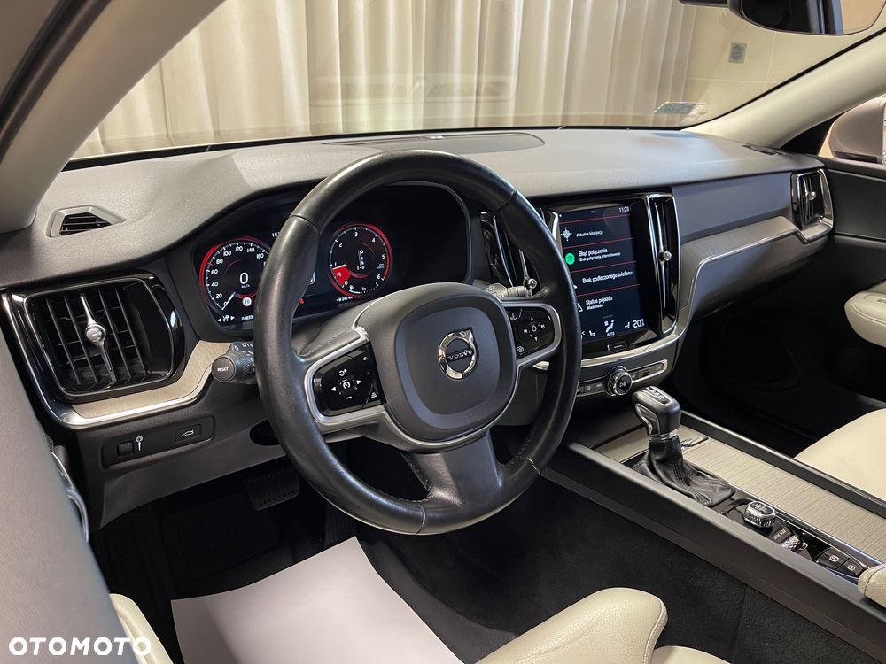 Volvo V60 D4 Inscription - 5