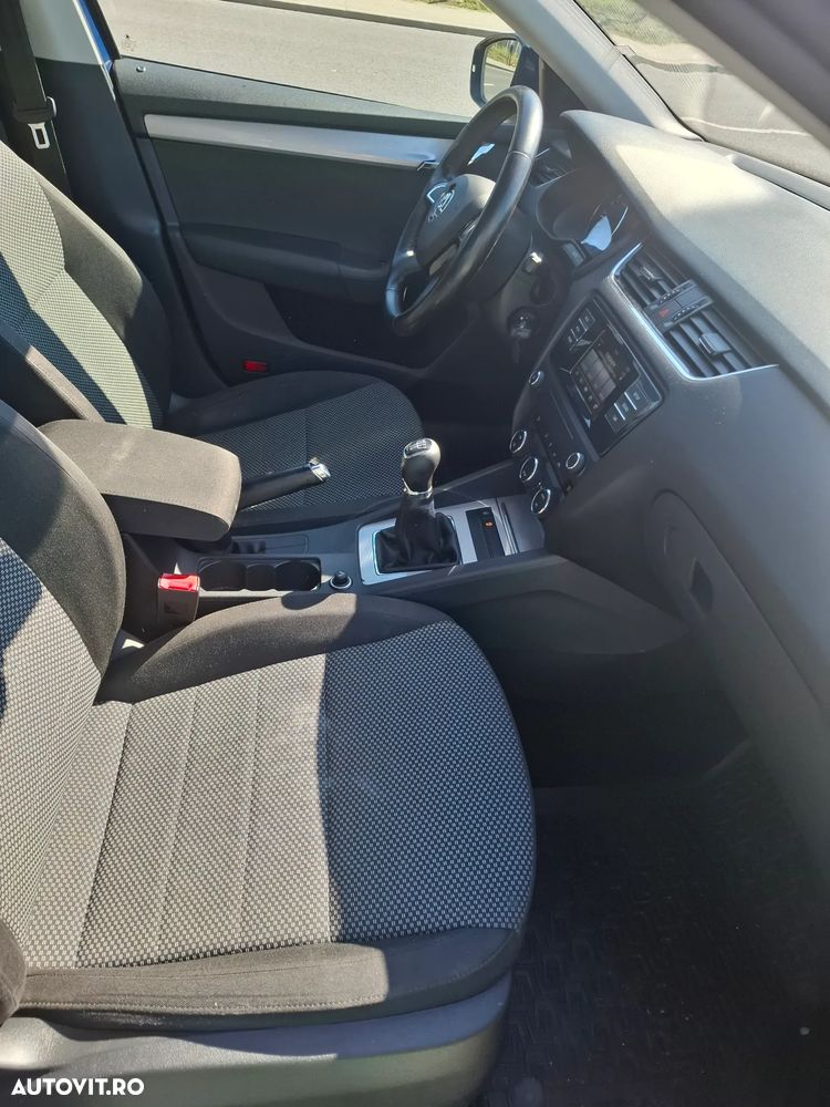 SKODA Octavia 2015 — imagine 8