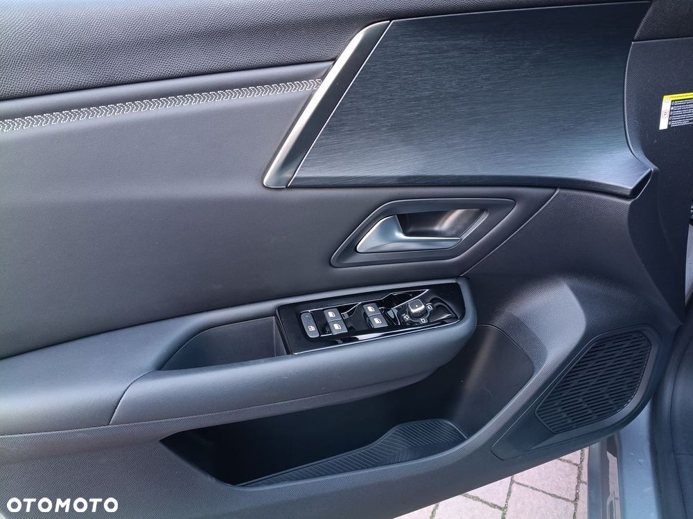 Citroën C5X 1.2 PureTech Shine EAT8 - 7