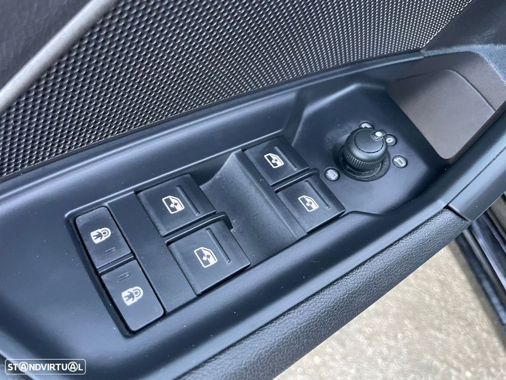 Audi A3 Limousine 30 TDI Design - 36