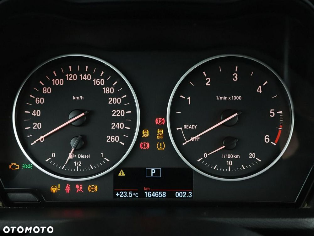 BMW X1 xDrive18d Advantage - 23
