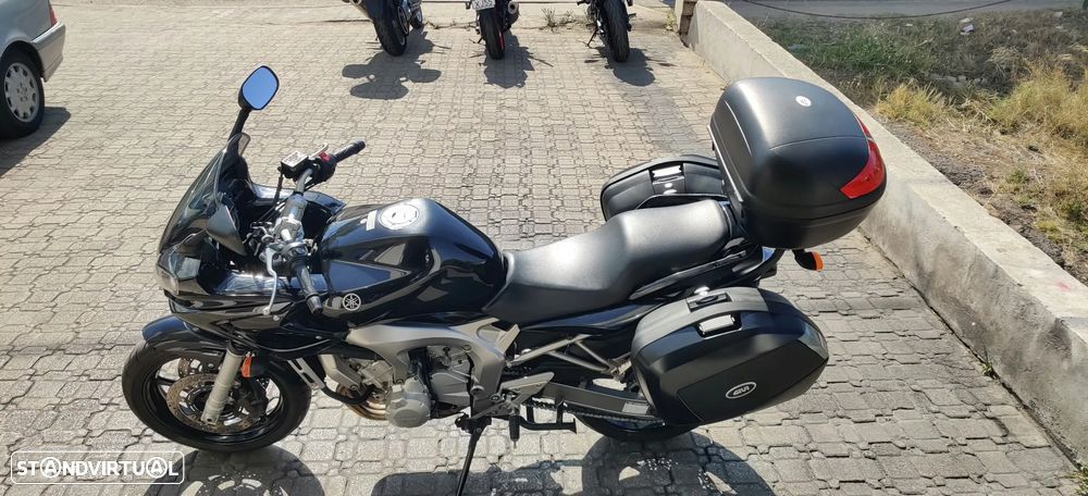 Yamaha Fazer 600 - 4