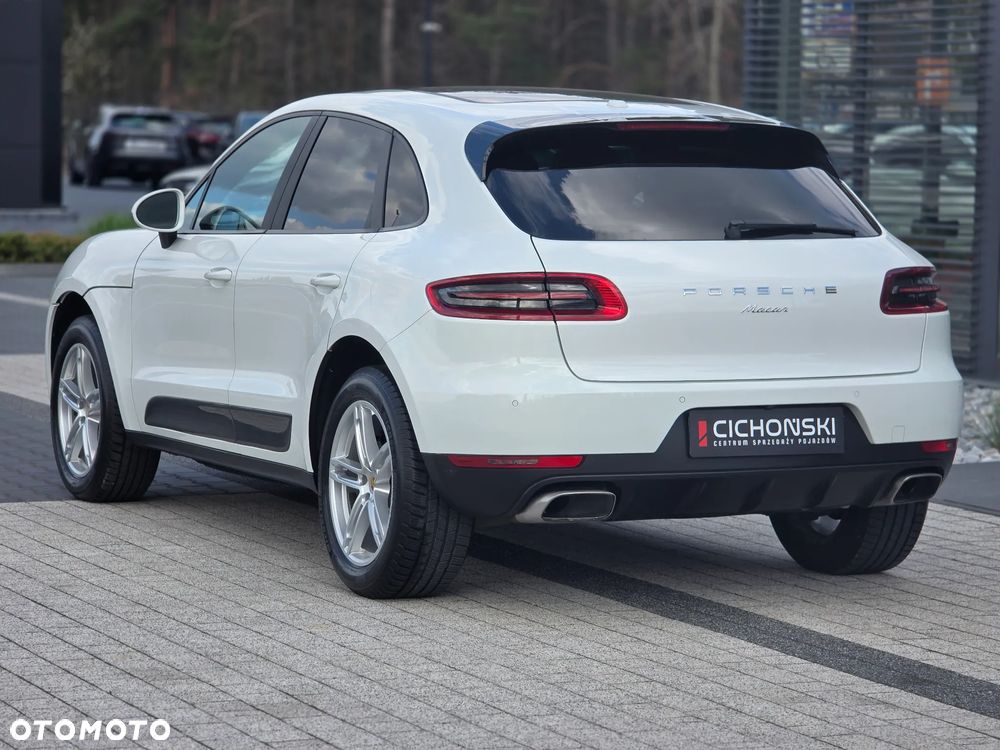 Porsche Macan - 33