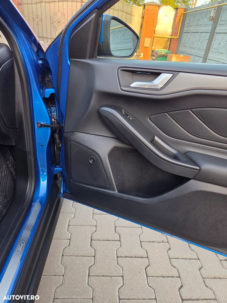 Ford Focus 2.0 EcoBlue Titanium Business - 27