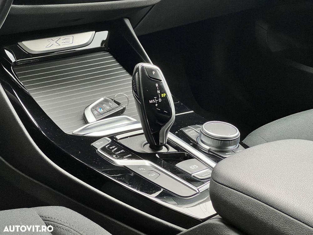 BMW X3 xDrive20d Aut. Advantage - 7