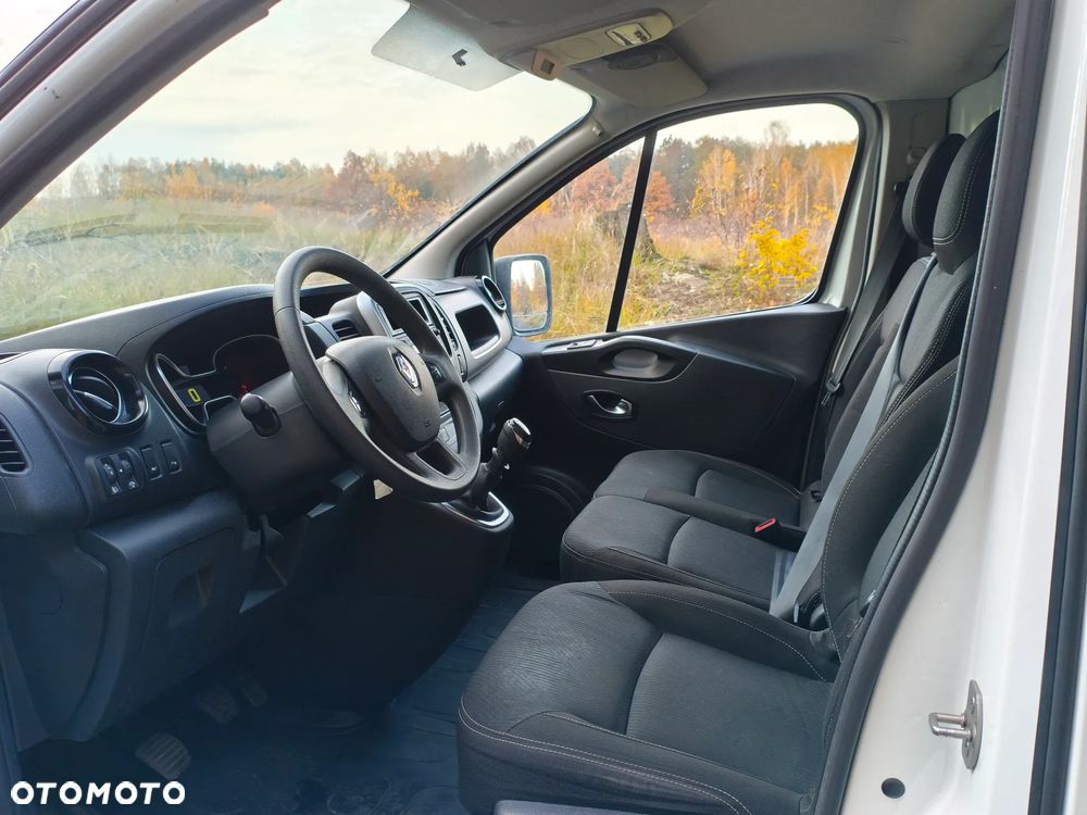 Renault Trafic long - 10