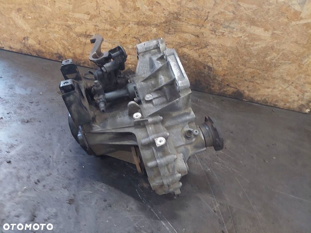 SKRZYNIA BIEGÓW SKODA RAPID I 1.2 TSI MANUAL 5 BIEGÓW MFX - 4